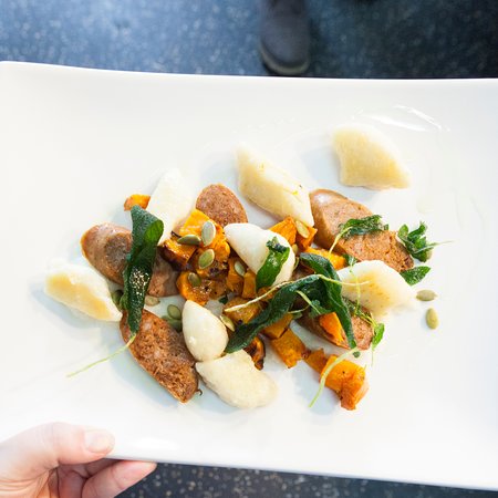 Fifteen Tables - Tourism Brisbane 0