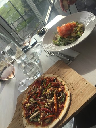 Cove Bar And Restaurant - Tourism Brisbane 0