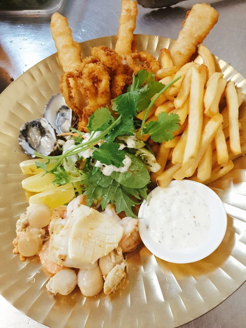 Mt Lyell Hotel Thai - European Bar And Restaurant - Tourism Brisbane 7