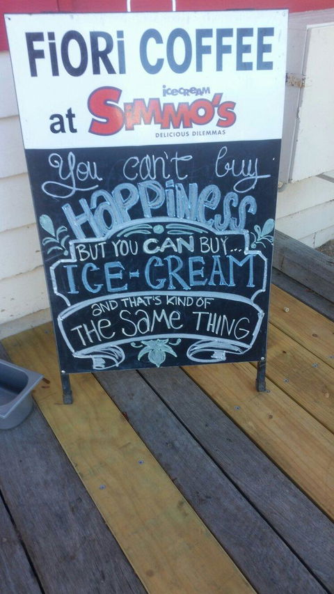 Simmoâ€™s Mandurah Ice Creamery - Tourism Brisbane 10