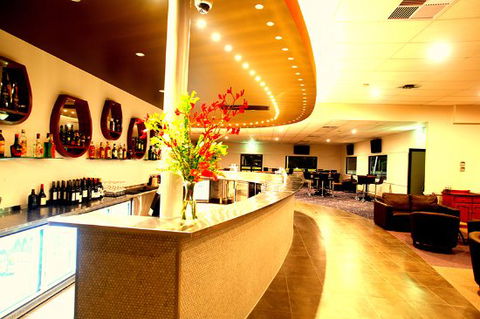 Wavecrest Bar & Bistro - Brisbane Tourism 0