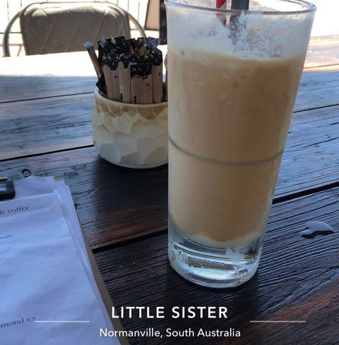 Little Sister - Brisbane Tourism 1
