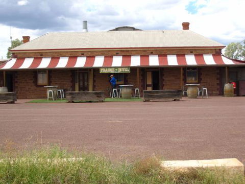 Prairie Hotel - Brisbane Tourism 0
