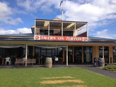 Tavern On Turton - Brisbane Tourism 0