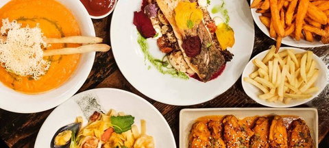 Phon's Thai - Tourism Brisbane 1