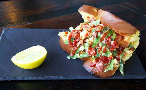 Phon's Thai - Tourism Brisbane 6