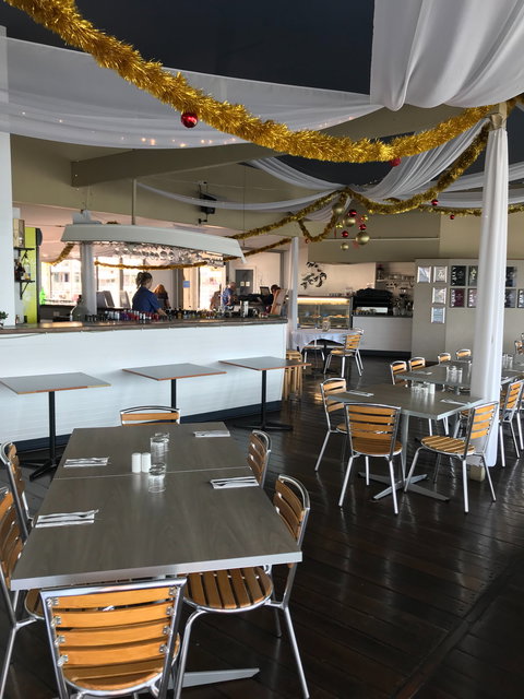 River Deck Restaurant - Tourism Brisbane 4