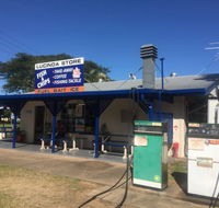 Lucinda Jetty Store  Take-Away - Brisbane Tourism
