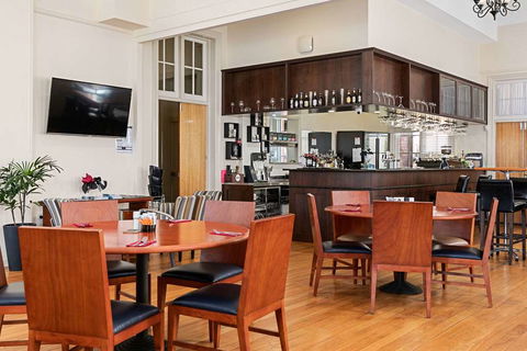 Quality Hotel Regent Rockhampton - Brisbane Tourism 16