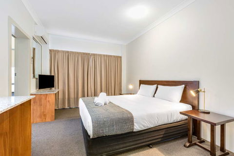 Rockhampton Riverside Central Hotel - Tourism Brisbane 4