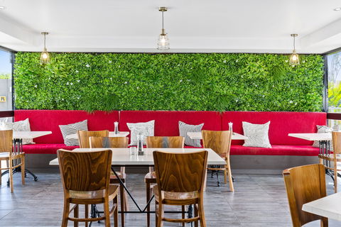 The Stirling Hotel Rockhampton - Brisbane 4u 4