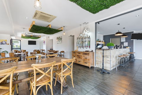 The Stirling Hotel Rockhampton - Brisbane 4u 5