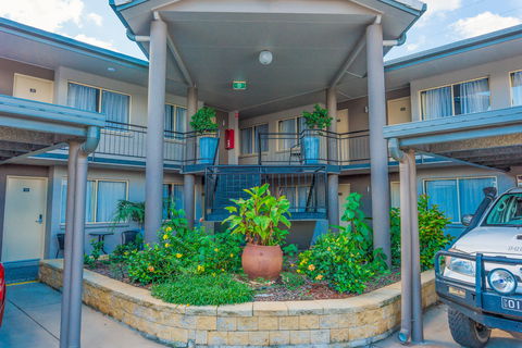 The Stirling Hotel Rockhampton - Brisbane 4u 10
