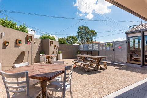 The Stirling Hotel Rockhampton - Brisbane 4u 11