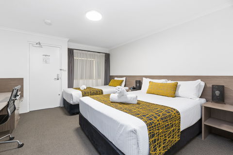 The Stirling Hotel Rockhampton - Brisbane 4u 12