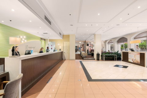 Holiday Inn Darling Harbour - Tourism Brisbane 3
