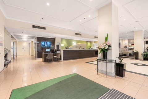 Holiday Inn Darling Harbour - Tourism Brisbane 4