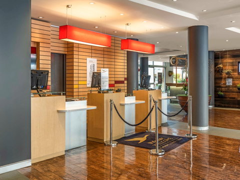 Ibis Sydney Darling Harbour - Tourism Brisbane 13