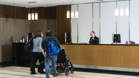 Crowne Plaza Canberra - Tourism Brisbane 3