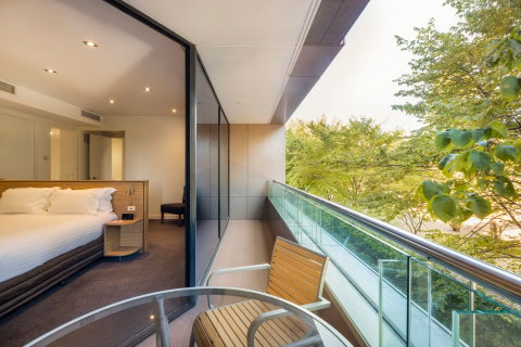 Crowne Plaza Canberra - Tourism Brisbane 14