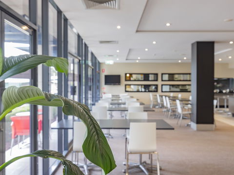 Mercure Brisbane Garden City - Tourism Brisbane 15