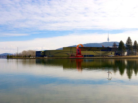 Novotel Canberra - Brisbane Tourism 16