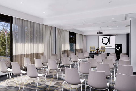 QT Canberra - Tourism Brisbane 9