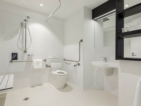 Ibis Adelaide - Tourism Brisbane 4