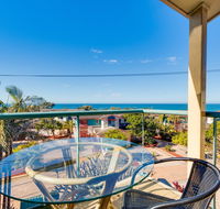Aqualuna Beach Resort - Tourism Brisbane
