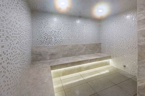 Imagine Lighthouse - Brisbane Tourism 6