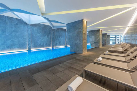 Imagine Lighthouse - Brisbane Tourism 9