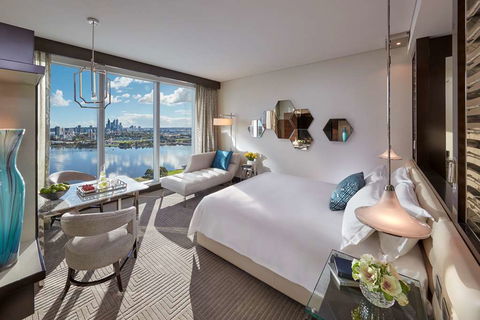 Crown Towers Perth - Brisbane 4u 3