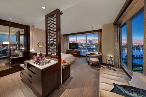 Crown Towers Perth - Brisbane 4u 9