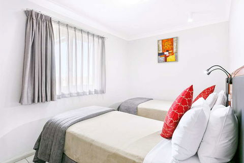 Comfort Inn & Suites Burwood - Tourism Brisbane 3
