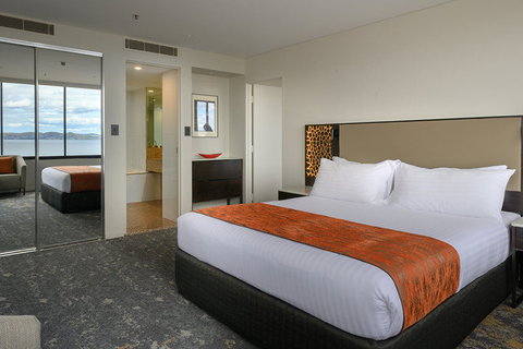 Hotel Grand Chancellor Hobart - Brisbane Tourism 12