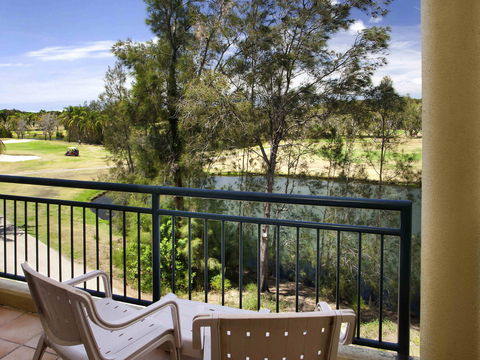 Mercure Gold Coast Resort - Brisbane 4u 5