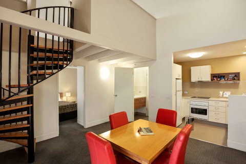 The Old Woolstore Apartment Hotel - Brisbane Tourism 13