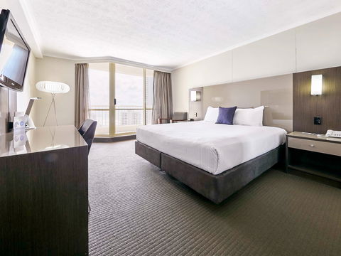 Novotel Surfers Paradise - Tourism Brisbane 3