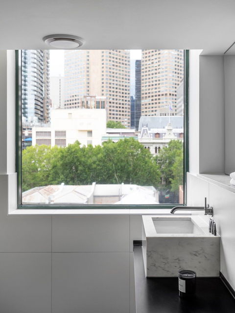 Lancemore Crossley St Melbourne - Tourism Brisbane 9