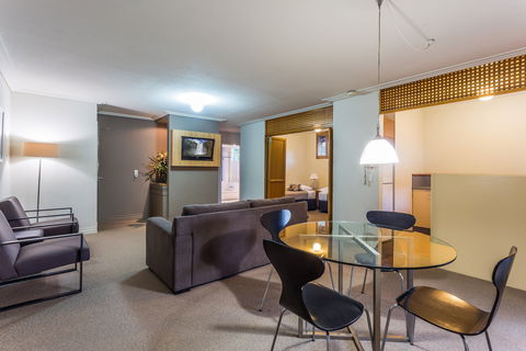 The Airport International Motel - Brisbane Tourism 6