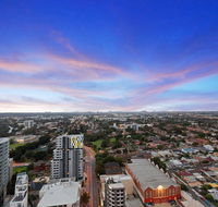 Astra Apartments Parramatta - Skyrise - Brisbane 4u