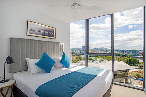 Arise Brisbane One - Brisbane 4u 7