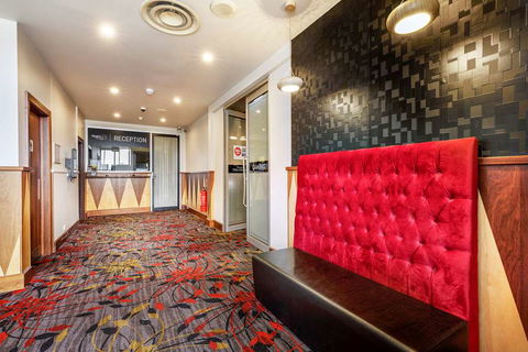 Nightcap At Findon Hotel - Tourism Brisbane 2