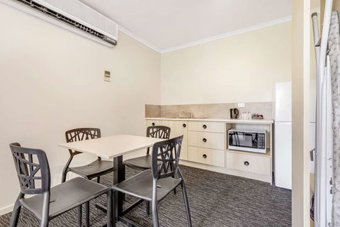 Nightcap At Findon Hotel - Tourism Brisbane 8