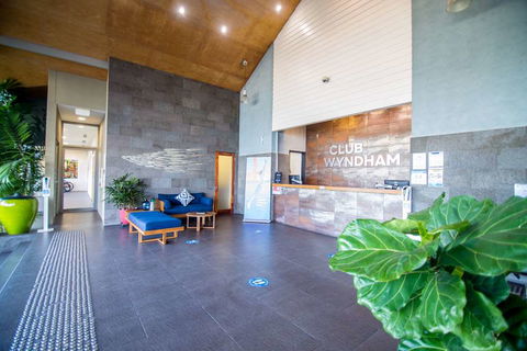Club Wyndham Airlie Beach - Tourism Brisbane 3