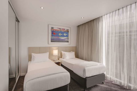 Travelodge Melbourne Docklands - Tourism Brisbane 13