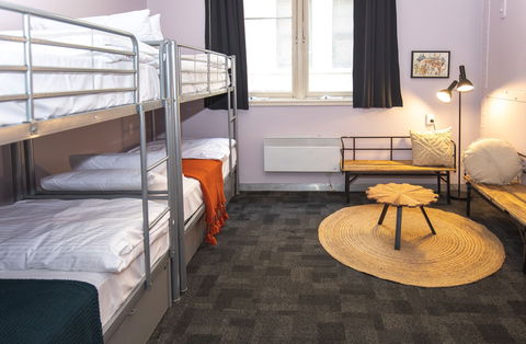 United Backpackers - Tourism Brisbane 12