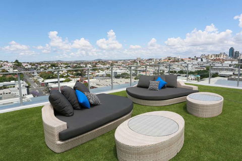 Alex Perry Hotel And Apartments - Tourism Brisbane 16