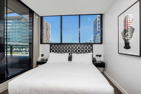 The Constance - Brisbane Tourism 10