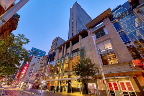 Hilton Sydney - Brisbane Tourism 0